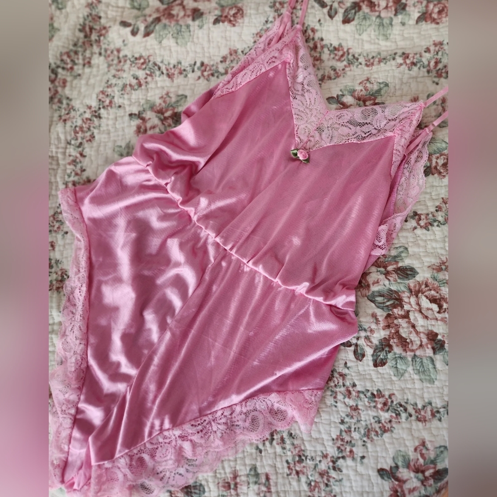 Pink rosette teddy size XXL